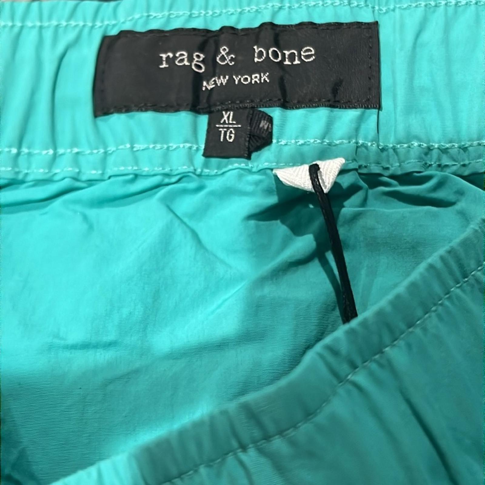 Rag & Bone Men's Eaton Tech Cotton Shorts in Teal, Size XL New w/Tag $195
