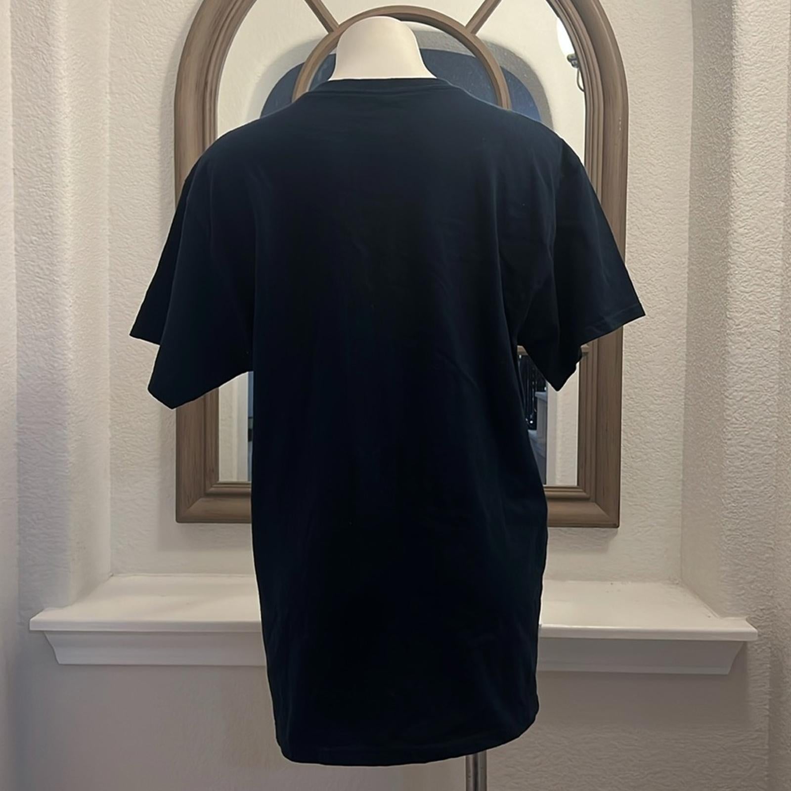 Abound Earth Graphic T-shirt in Navy, We Are One Size L New w/Tag