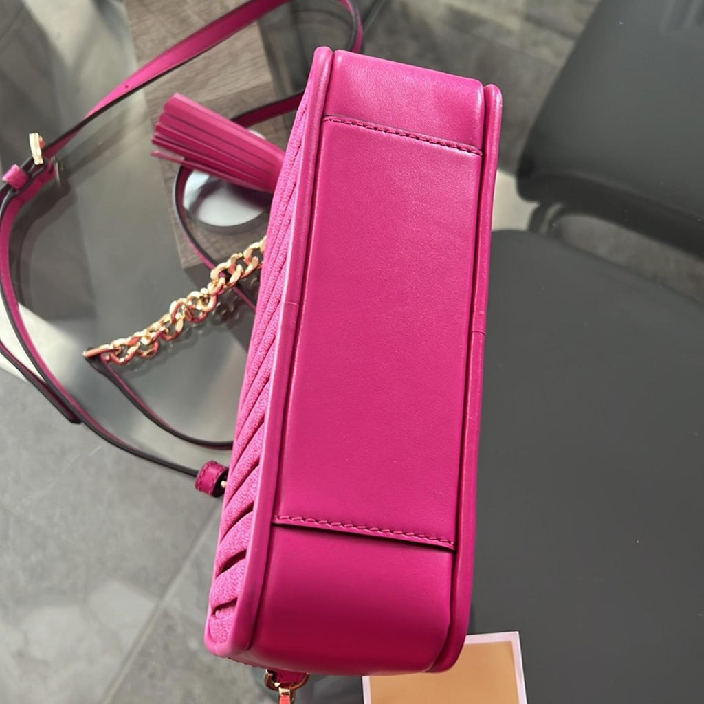 Michael Kors Jet Set Charm Medium Camera Bag in Wild Berry, New w/Tag $298