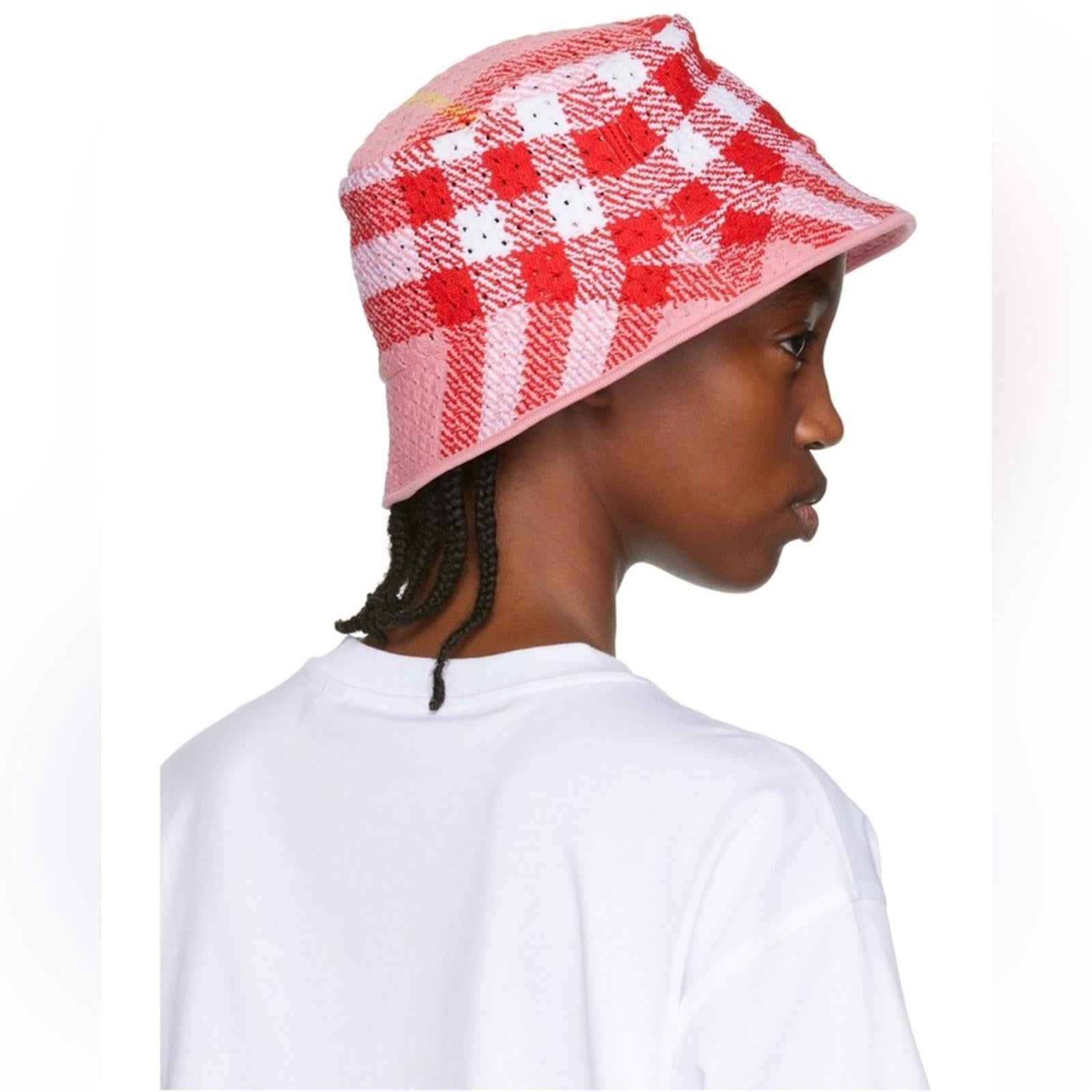 NEW Burberry Knitted Check Bucket Hat, Pink IP Check, Size L, New with Tag $890