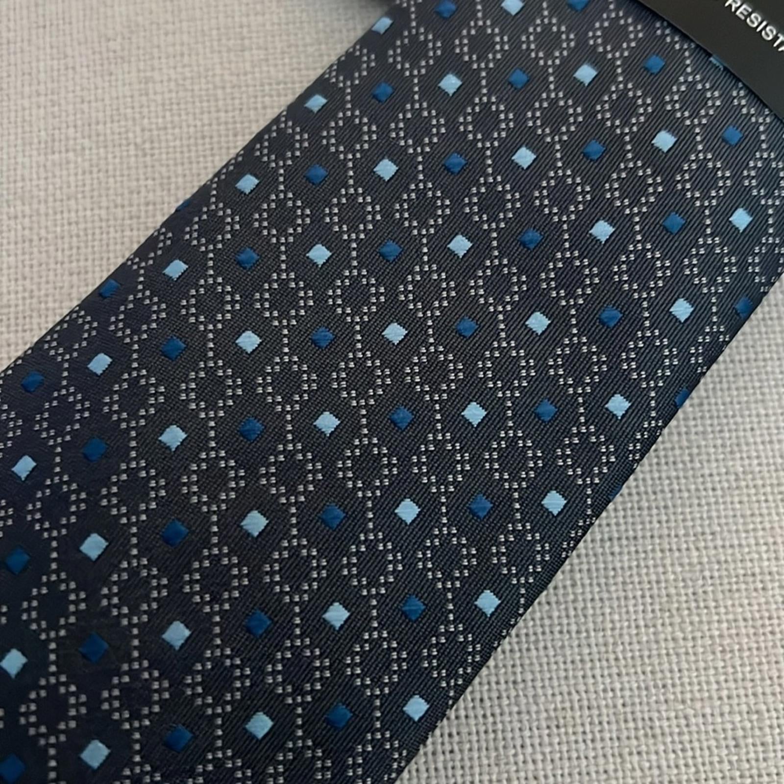 ALFATECH Stain Resistant Curtis Geo Neck Tie, Charcoal New w/Tag Retail $55