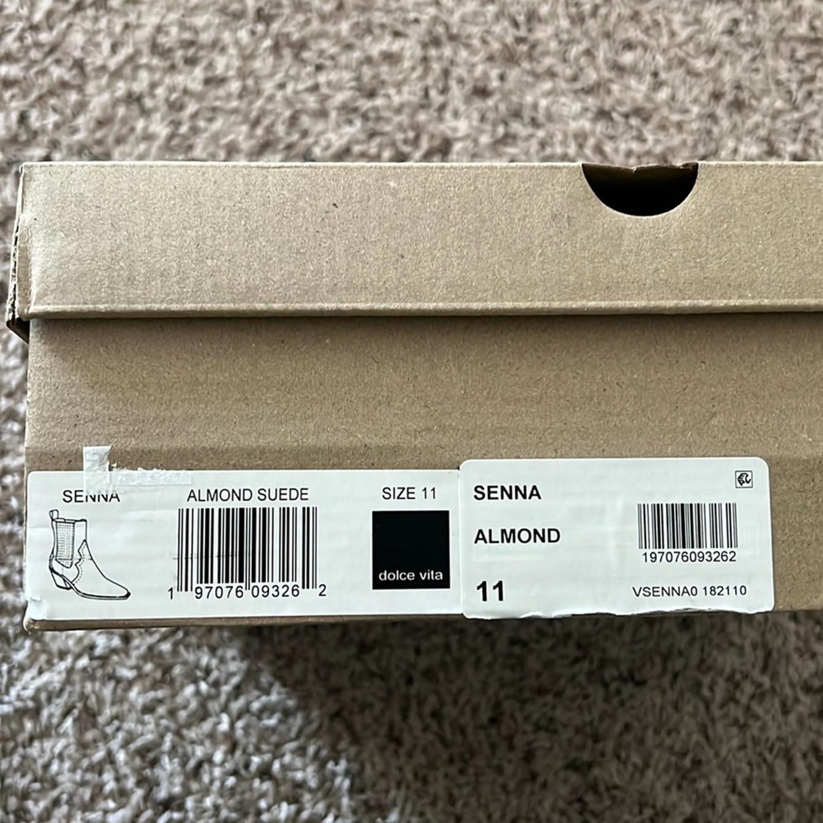 Dolce Vita Senna Bootie in Almond Suede, Size 11 NEW in Box