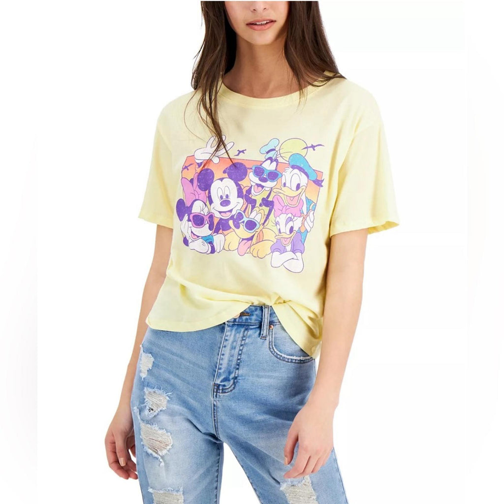 Disney Juniors' Mickey & Friends Graphic Print T-Shirt, Size L