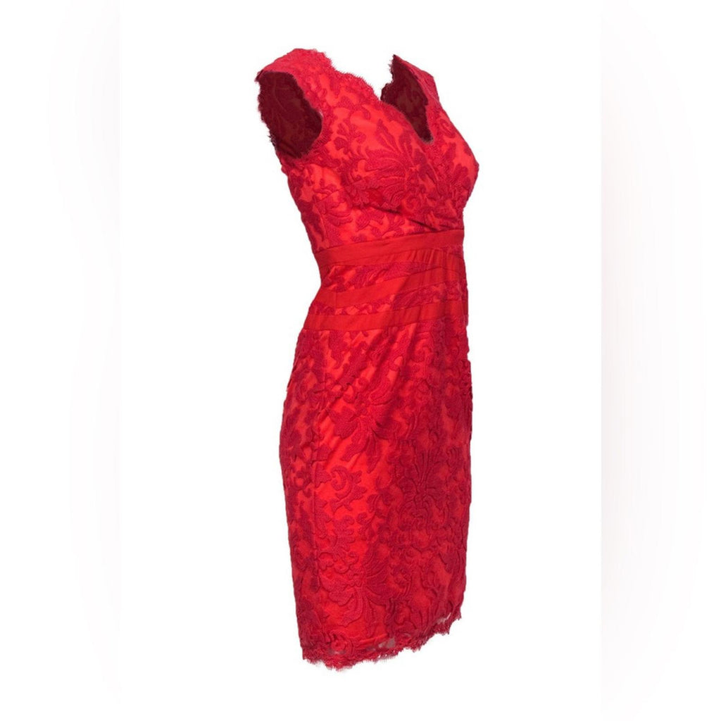 Tadashi Shoji Petite Caria Embroidered Lace Dress in Red, Size 6P Retail $368