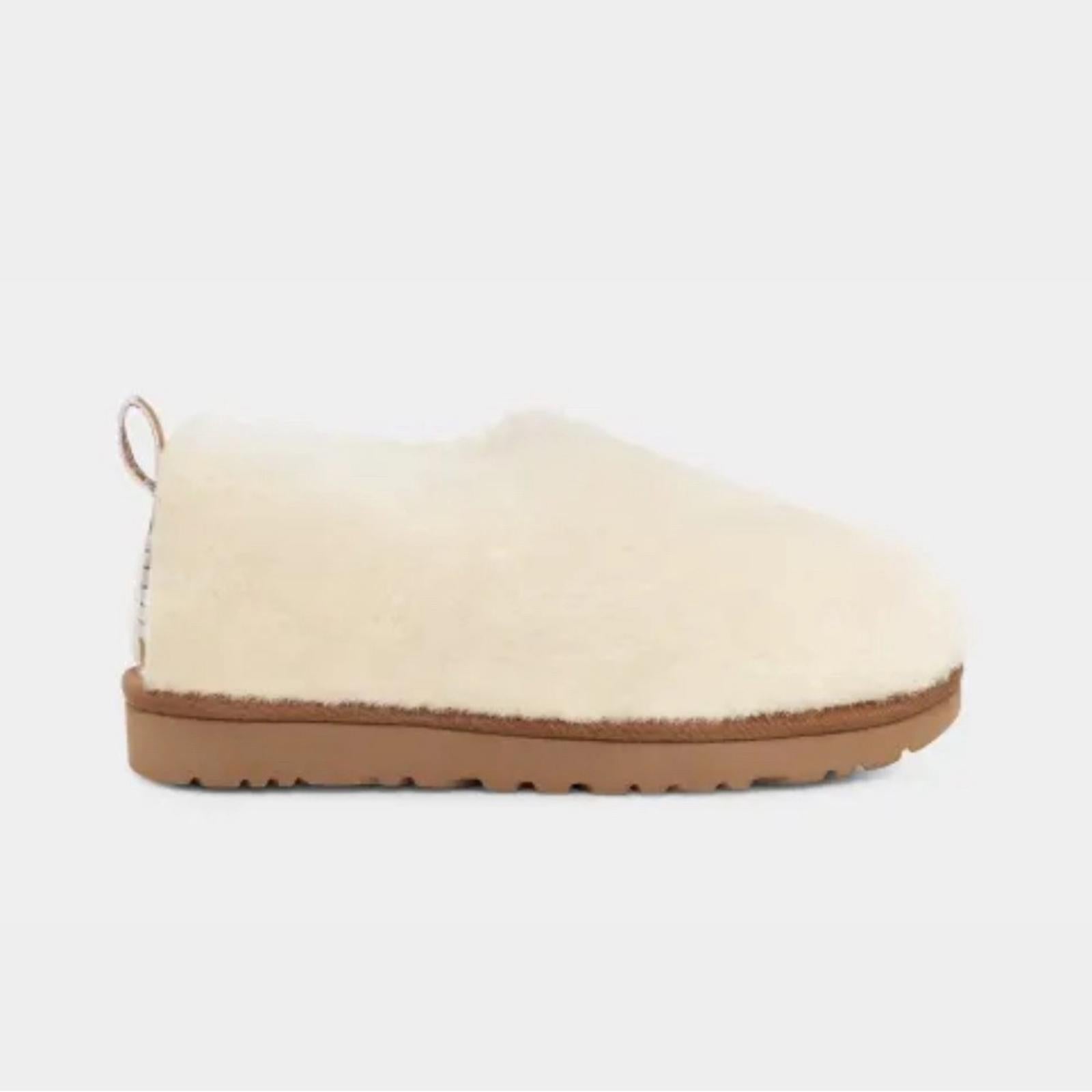UGG Classic Cozy Fur Bootie in Natural Cream White Tan, Size 10 New in Box