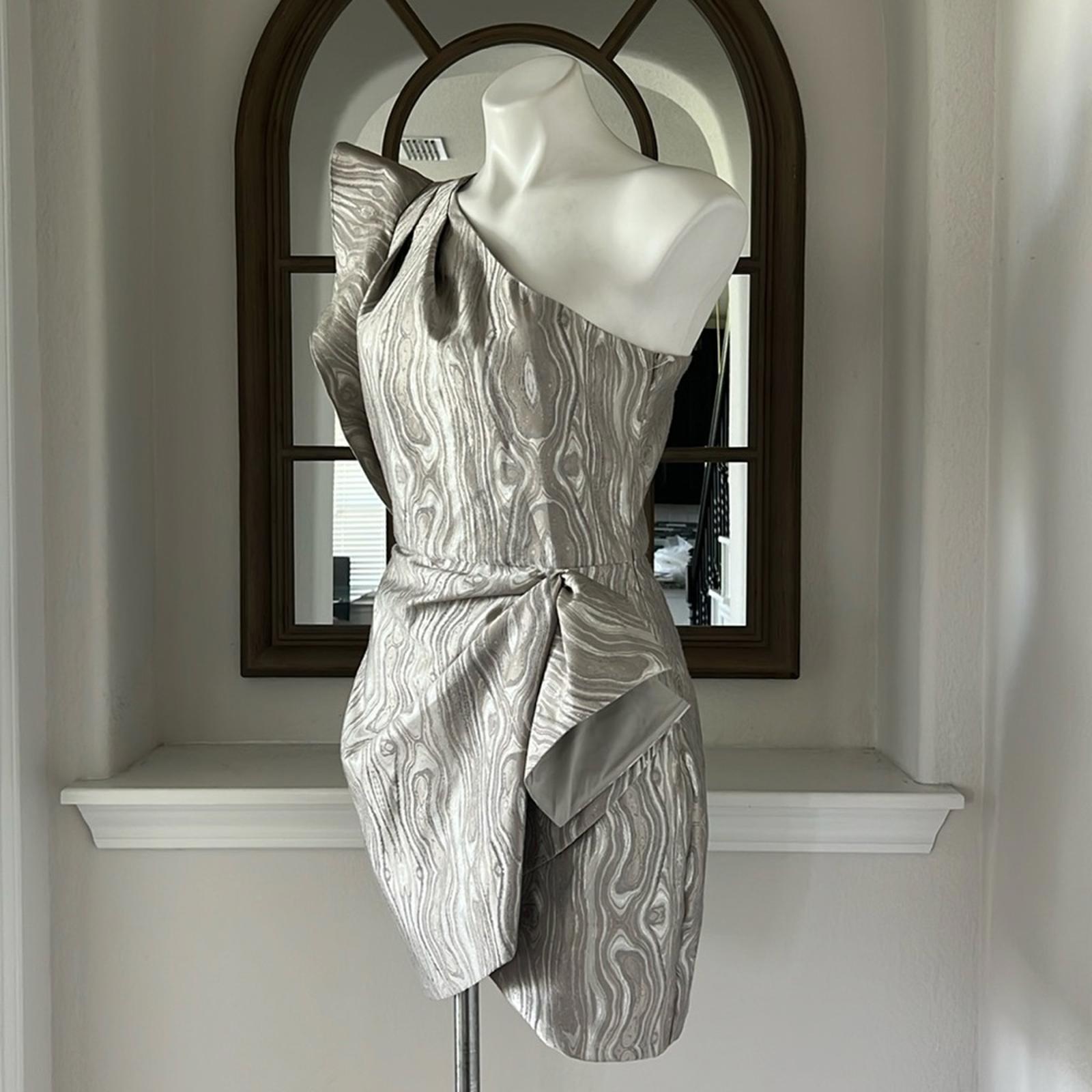 SAYLOR Ann Woodgrain Jacquard Mini Dress, Silver Size M EXCELLENT!