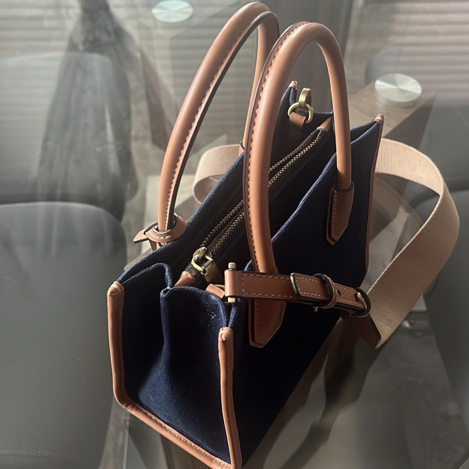 Michael Kors Mercer Canvas Crossbody, Admiral Gold EXCELLENT! Retail $228