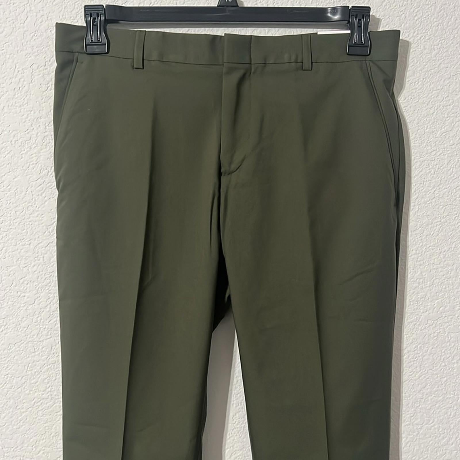 Perry Ellis Men’s Skinny Fit Lightweight Dress Pants in Olive Green, Size 32x29