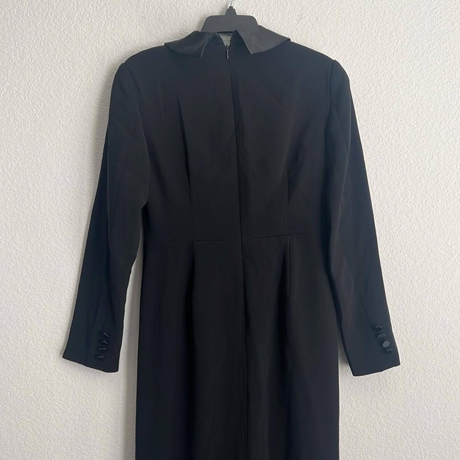 Lauren Ralph Lauren Zeenai Crepe Long Sleeve Gown in Black, Size 4 NEW w/Tag