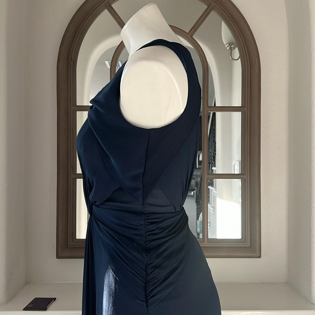 Badgley Mischka Navy Petunia Gown, Maxi Size 2 EXCELLENT Condition! Retail $795