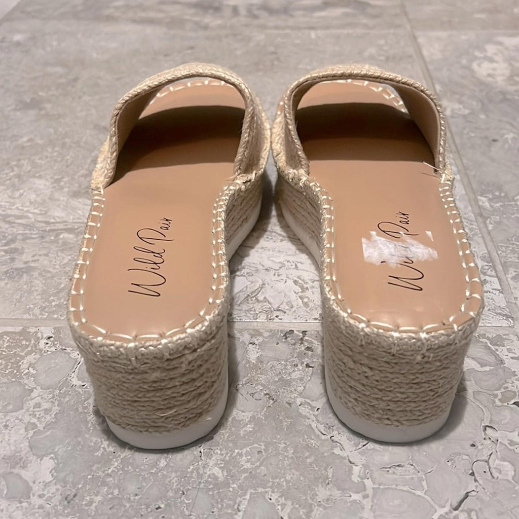 Wild Pair Shermer Slide Espadrille Platform Wedge Sandals, Size 11 NEW in Box