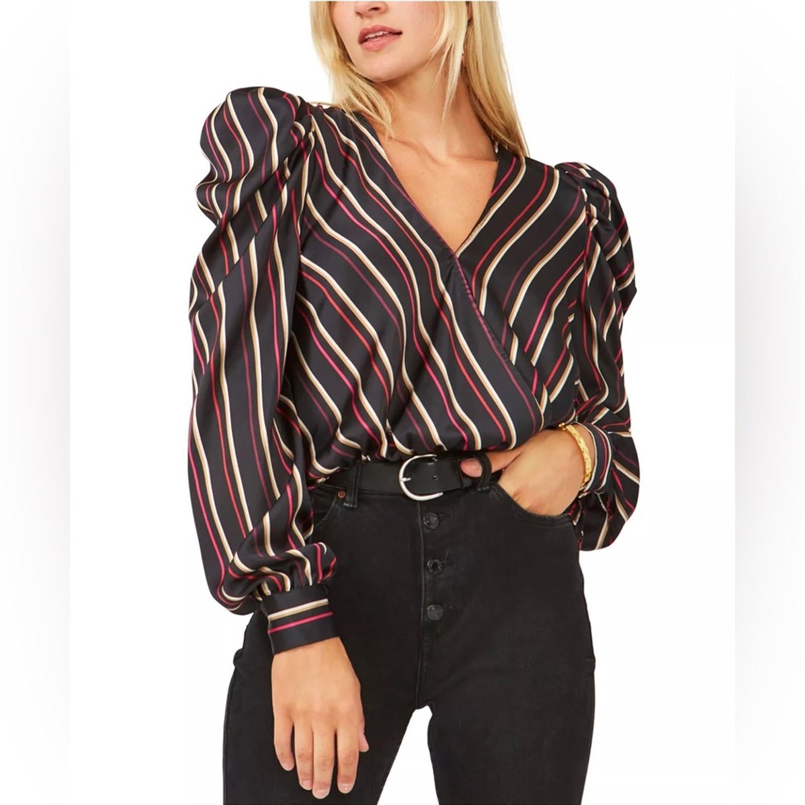 Vince Camuto Puff Shoulder Surplice Top, Rich Black Size XS New w/Tag Retail $89