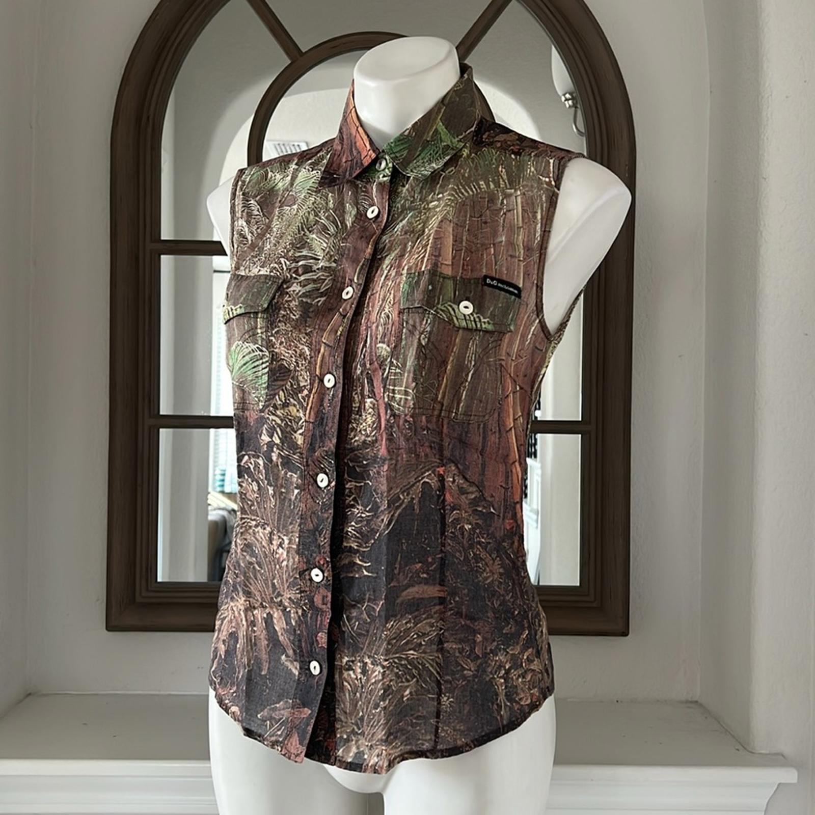 Dolce & Gabbana Camouflage Printed Sleeveless Button Up Blouse Size M EXCELLENT