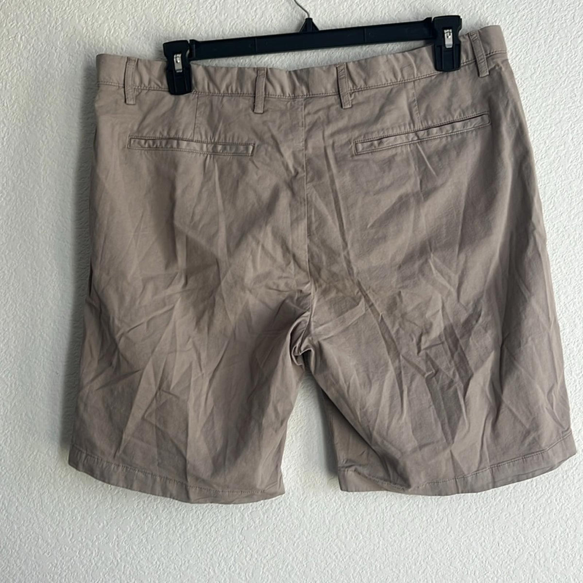 Theory Zaine Slim Straight 9" Shorts in Tapir/Tan, Size 36 NEW w/Tag
