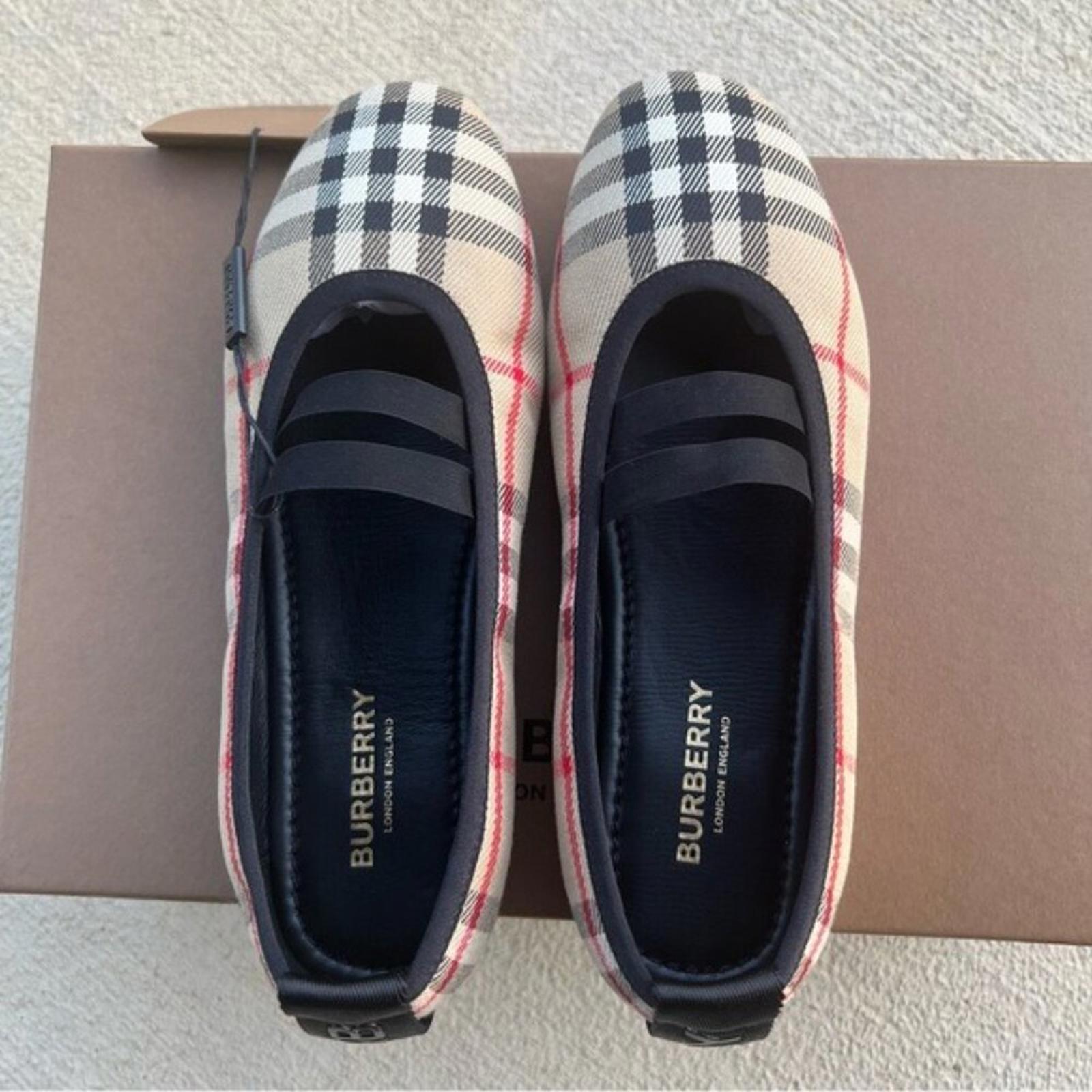 Burberry Logo-Detail Check Ballerina Shoes, Size EU 35, UK 2.5 NEW in Box