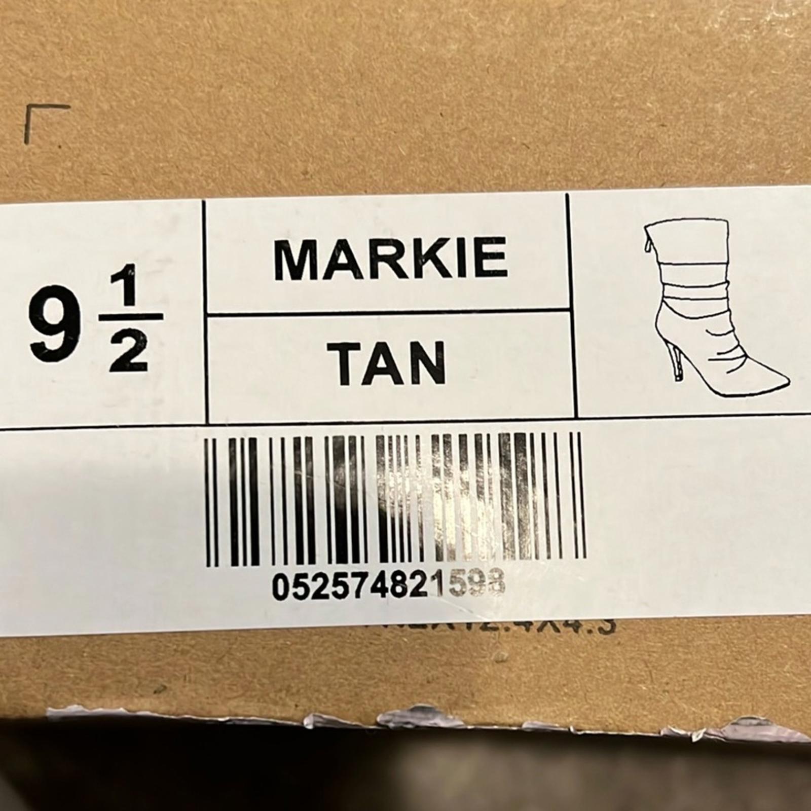 Journee Collection Markie Back Heel Zip Stiletto Booties in Tan, Size 9.5 NEW