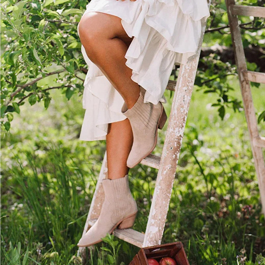 Dolce Vita Senna Bootie in Almond Suede, Size 11 NEW in Box