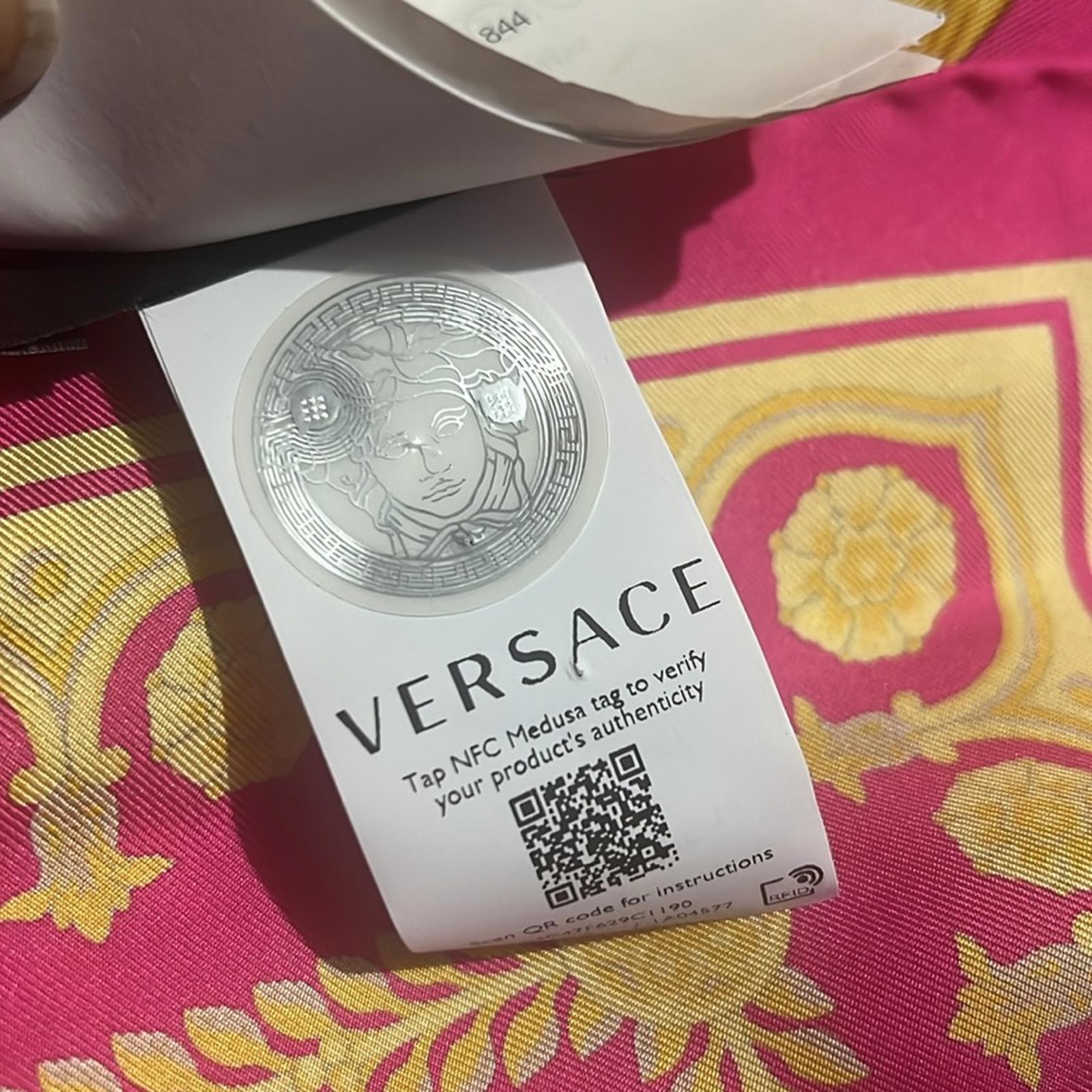 NEW Versace Barocco Print Silk Scarf Foulard, Pink/Gold  Size 36”x35” New $575