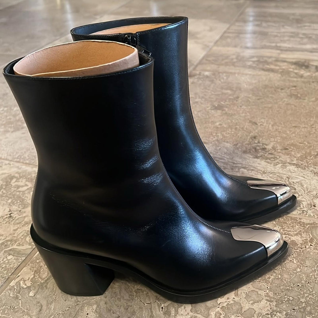 Alexander McQueen Boxcar Calfskin Ankle Booties Black/Slvr Size 36 NWT +DustBag