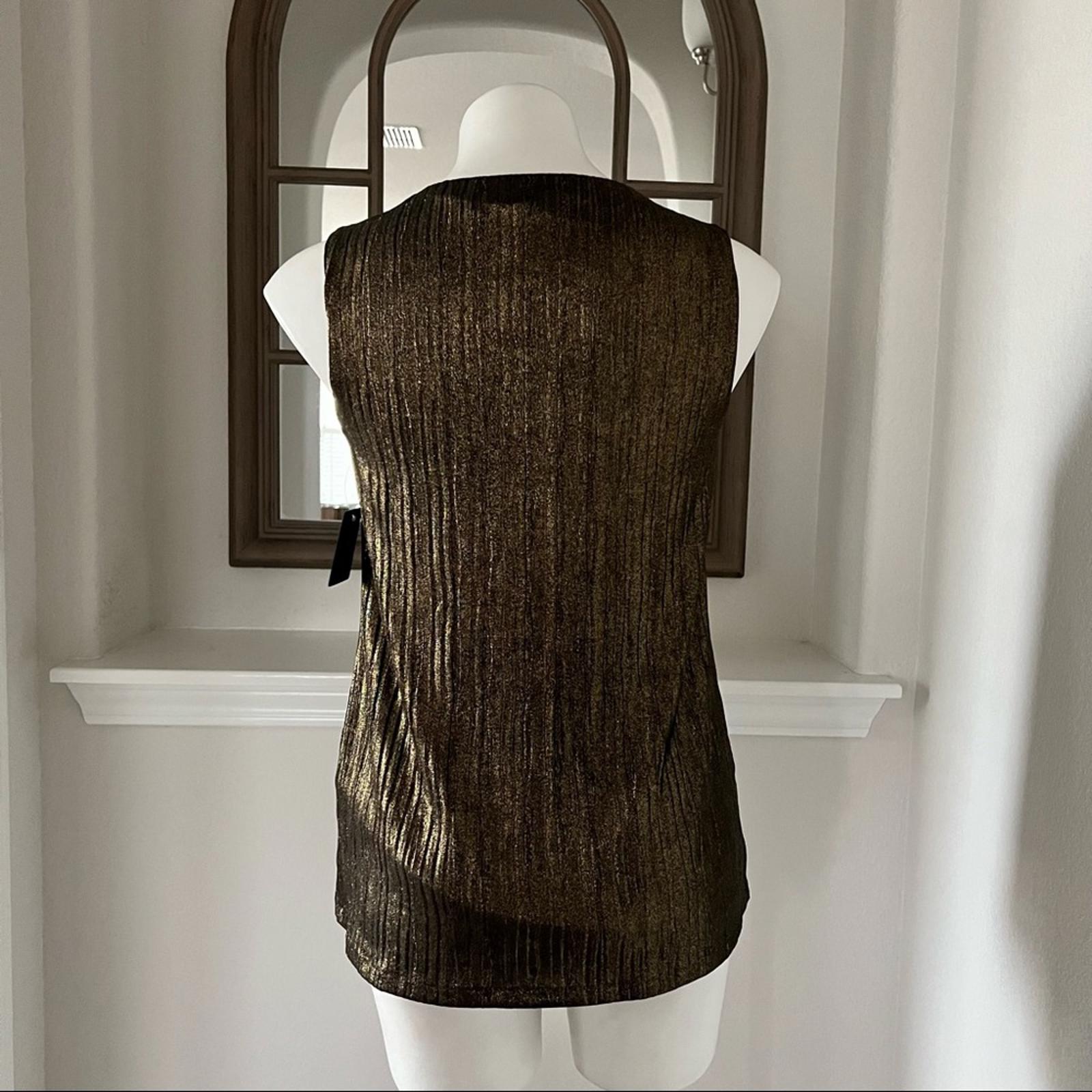 Rachel Roy Shimmering Sleeveless Blouse in Black/Gold Metallic Size S NEW w/Tag