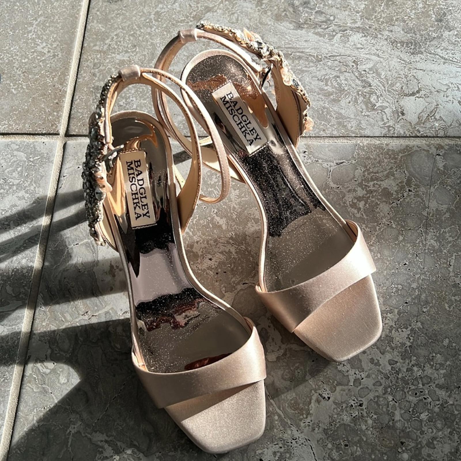 Badgley Mischka Tisha Embellished Heeled Sandals in Nude Satin, Size 8 NEW $245