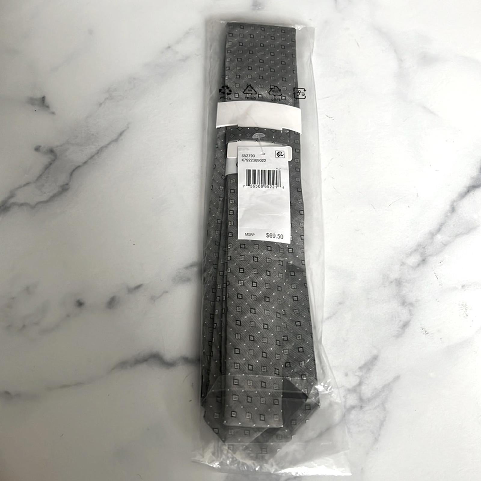 Calvin Klein Men's Slim Chambray Square Neat Tie, NEW