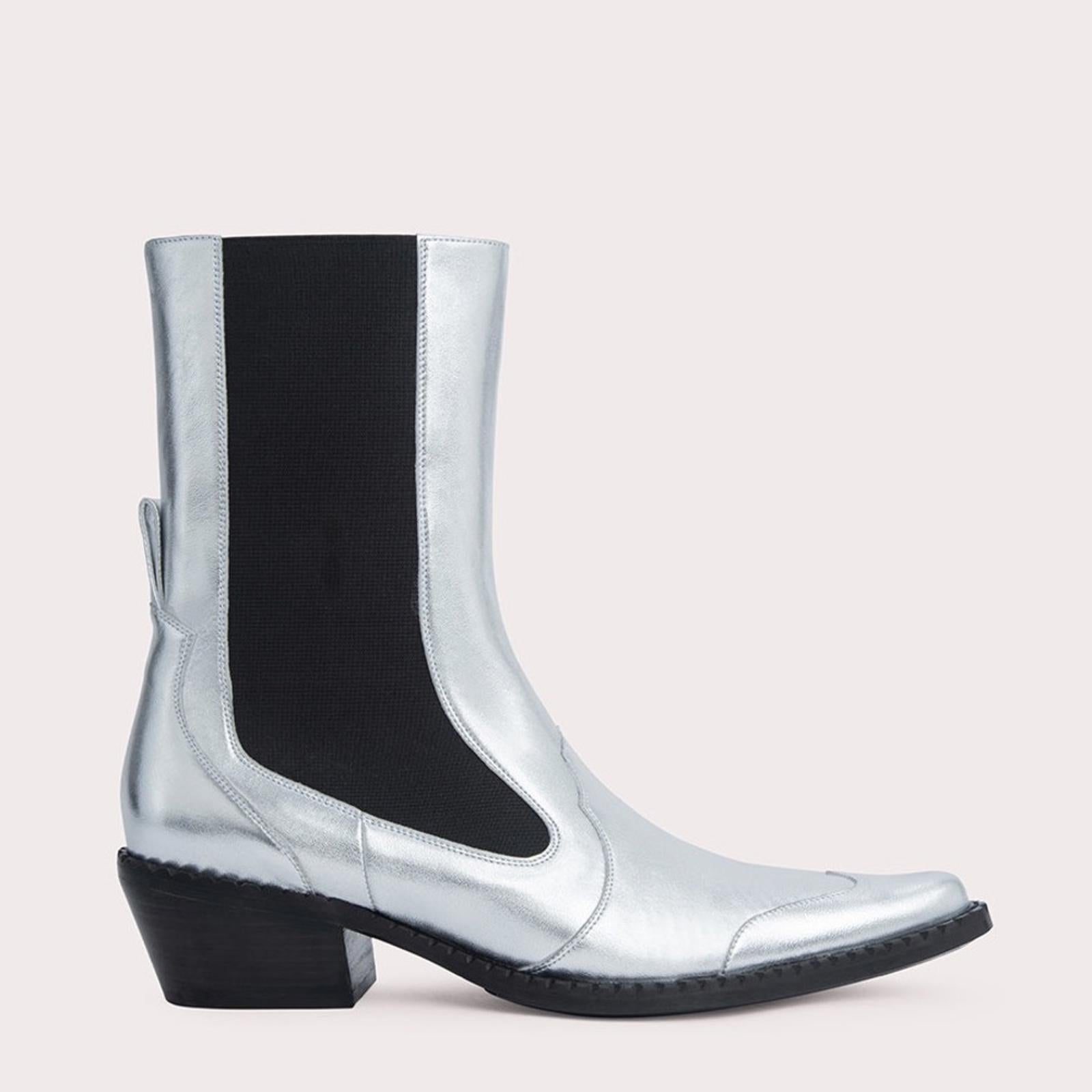 By Far Otis Chelsea Boots, Silver Metallic Leather Size 37 New in Box +Dust Bag