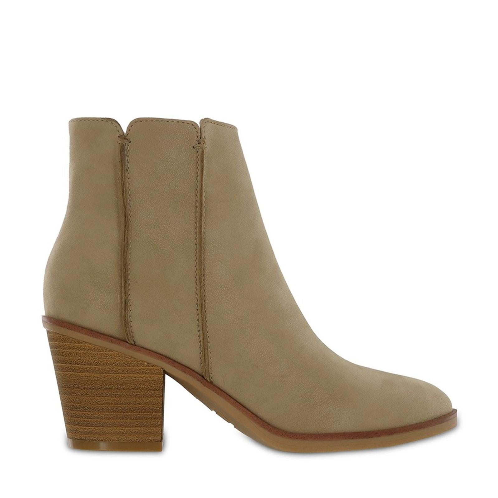 MIA Charlize Lolo Western Ankle Booties in Stone/Tan, NWT, Size 7