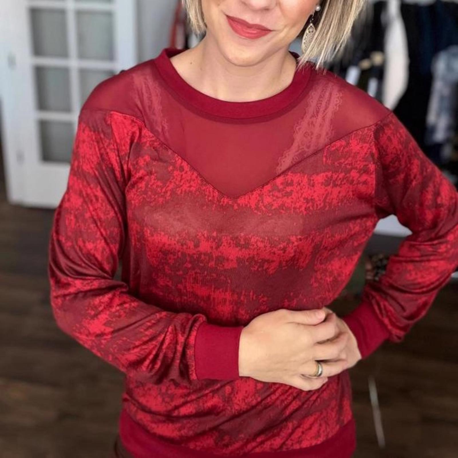 LulaRoe Lizzy Top/Sweater in Red, Size XL New w/Tag