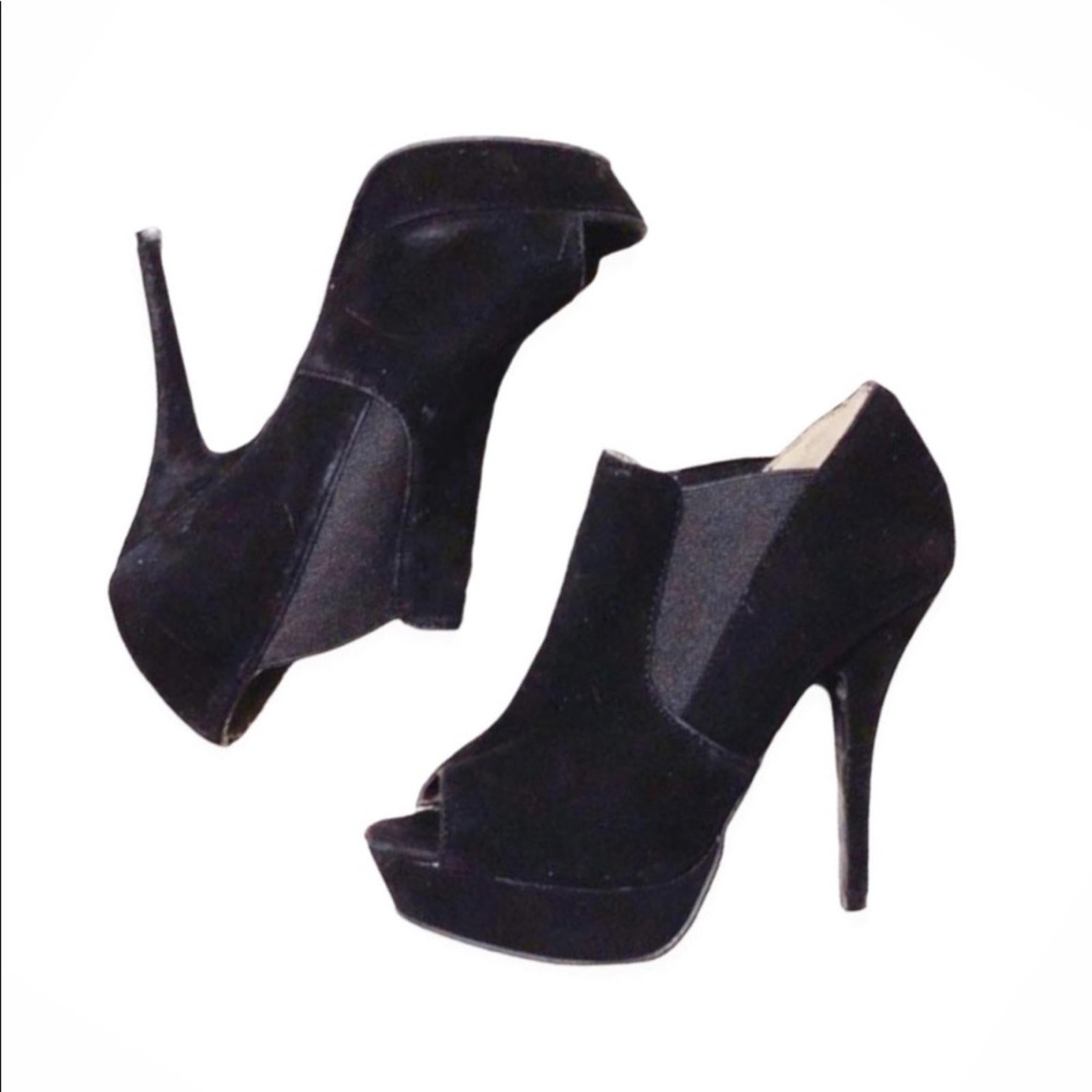 Bonnibel Suede Open Toe Stiletto Heel Booties in Black, Size 7.5 EXCELLENT!