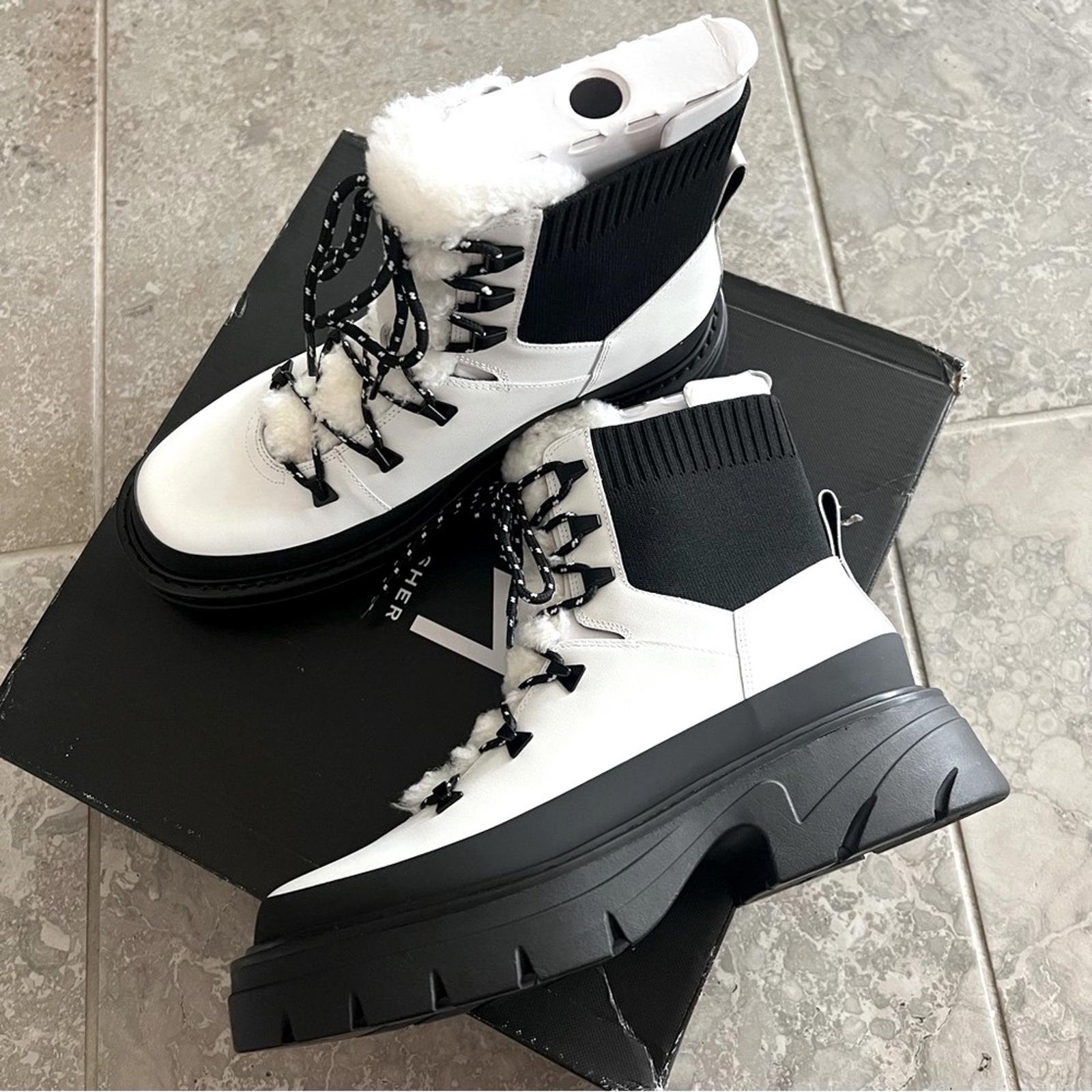 Marc Fisher LTD Izuma Lugsole Boots in White/Black, Size 9, New in Box