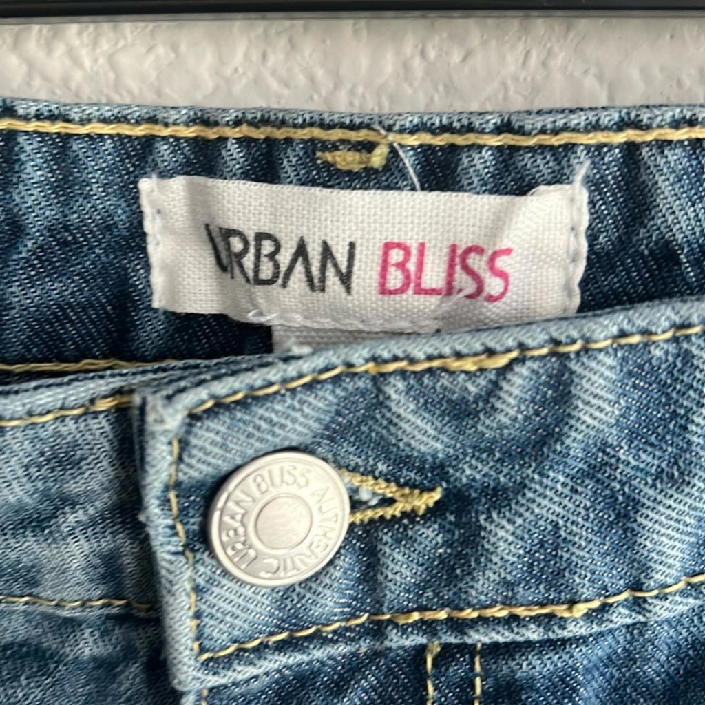 Urban Bliss Plus-Size Denim Shorts With Frayed Hem, NWT, UK Size 22