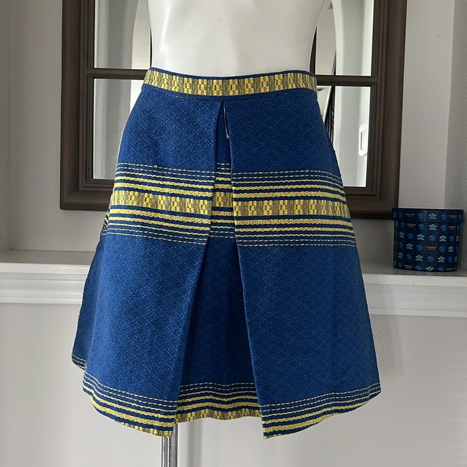 Alice + Olivia Russo Skirt, Blue/ Yellow Size 12 Retail $275