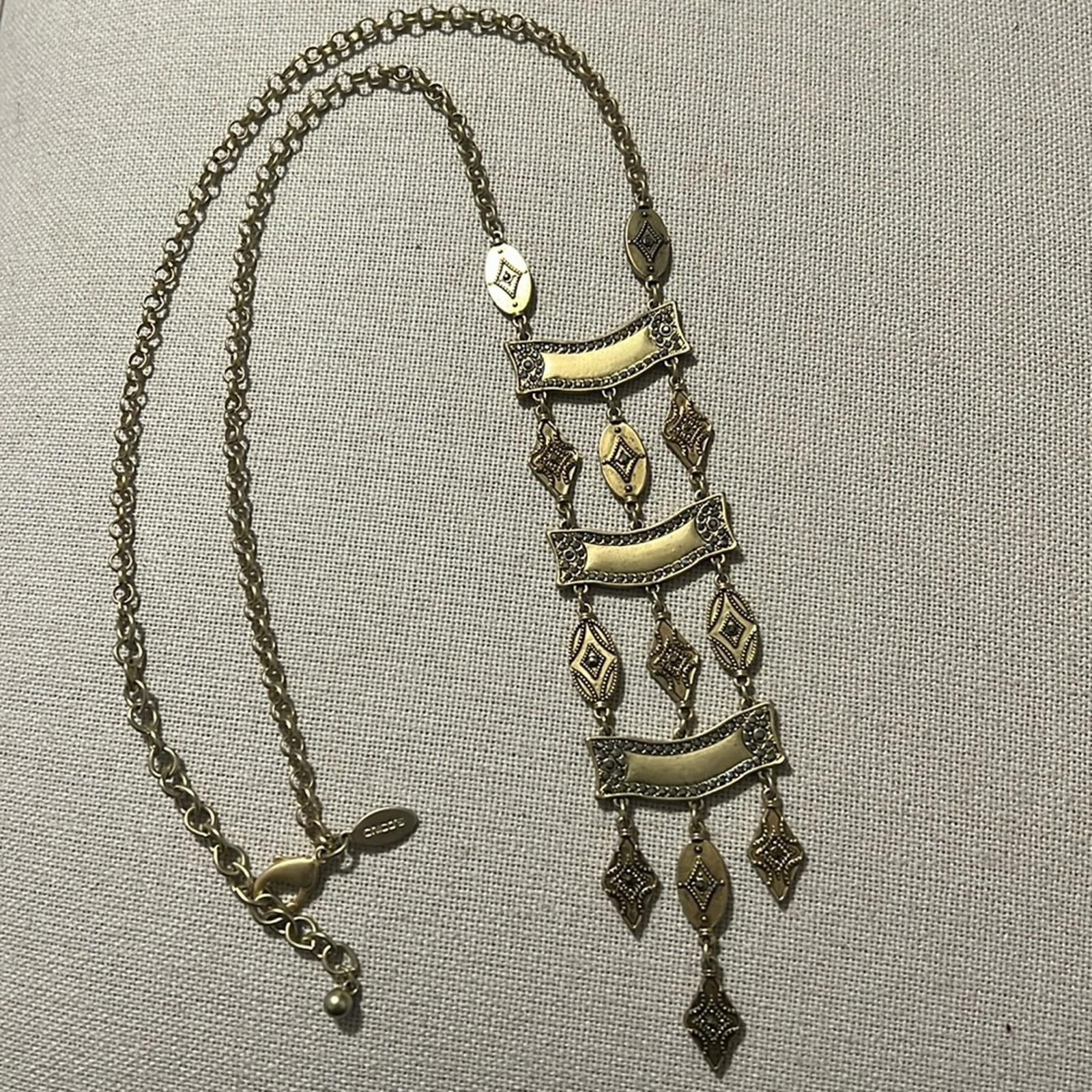 NEW Chico’s Mia Ladder Necklace in Gold , New without Tag SOLD OUT