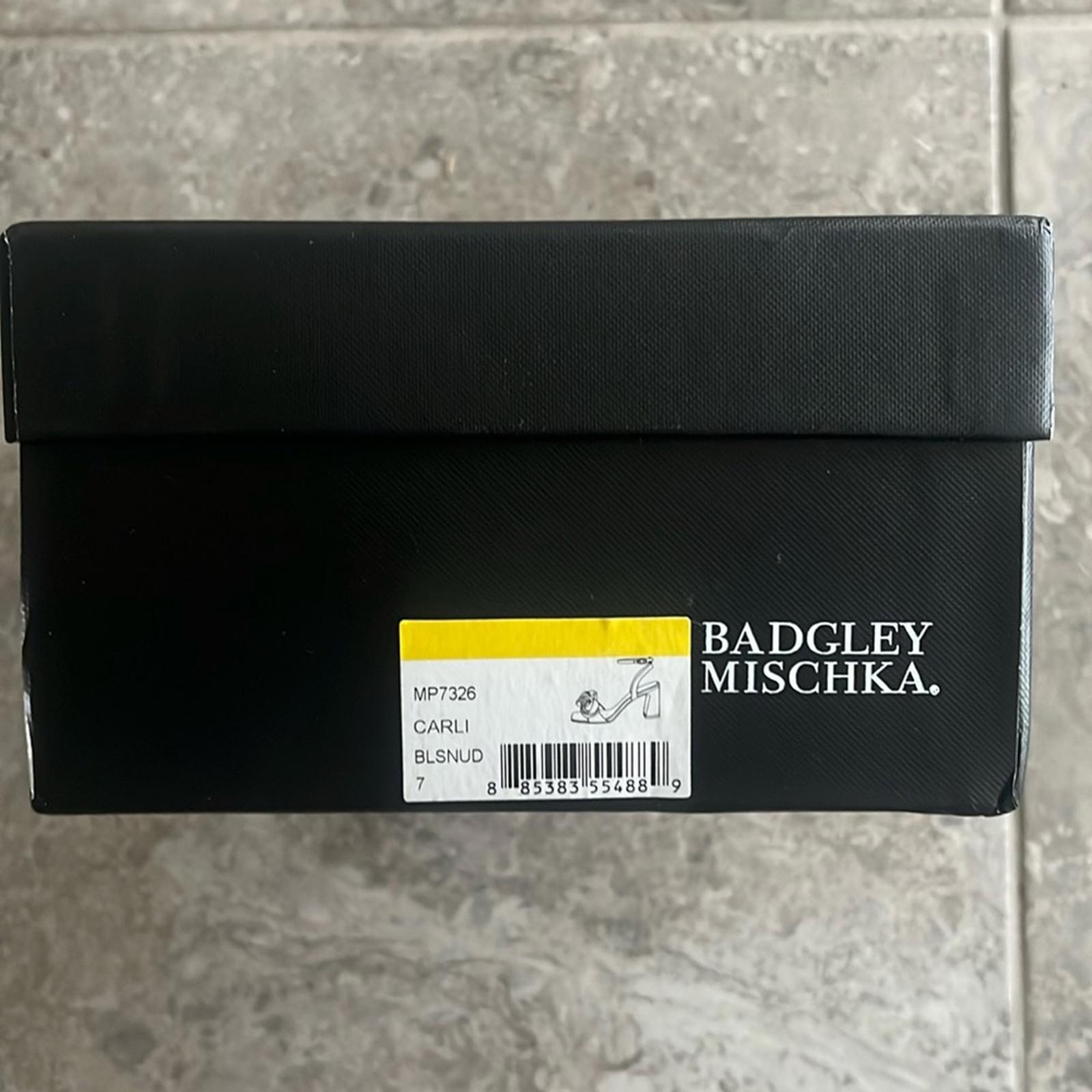 Badgley Mischka Carli Square Toe Triple Flower High Heel Sandals, Size 7, NEW
