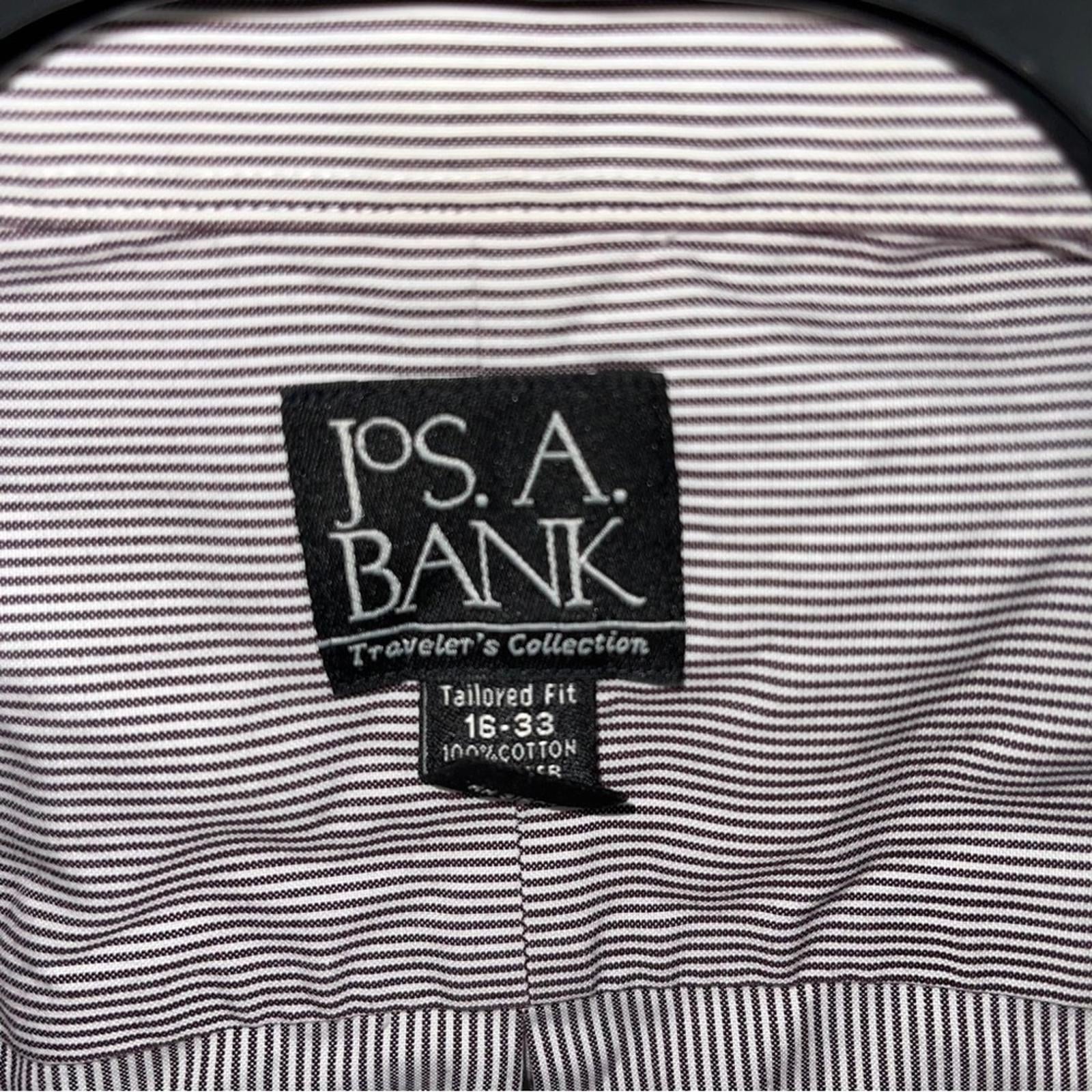 JoS A Bank Tailored Fit Button Down Shirt Size 16 (33) EXCELLENT!