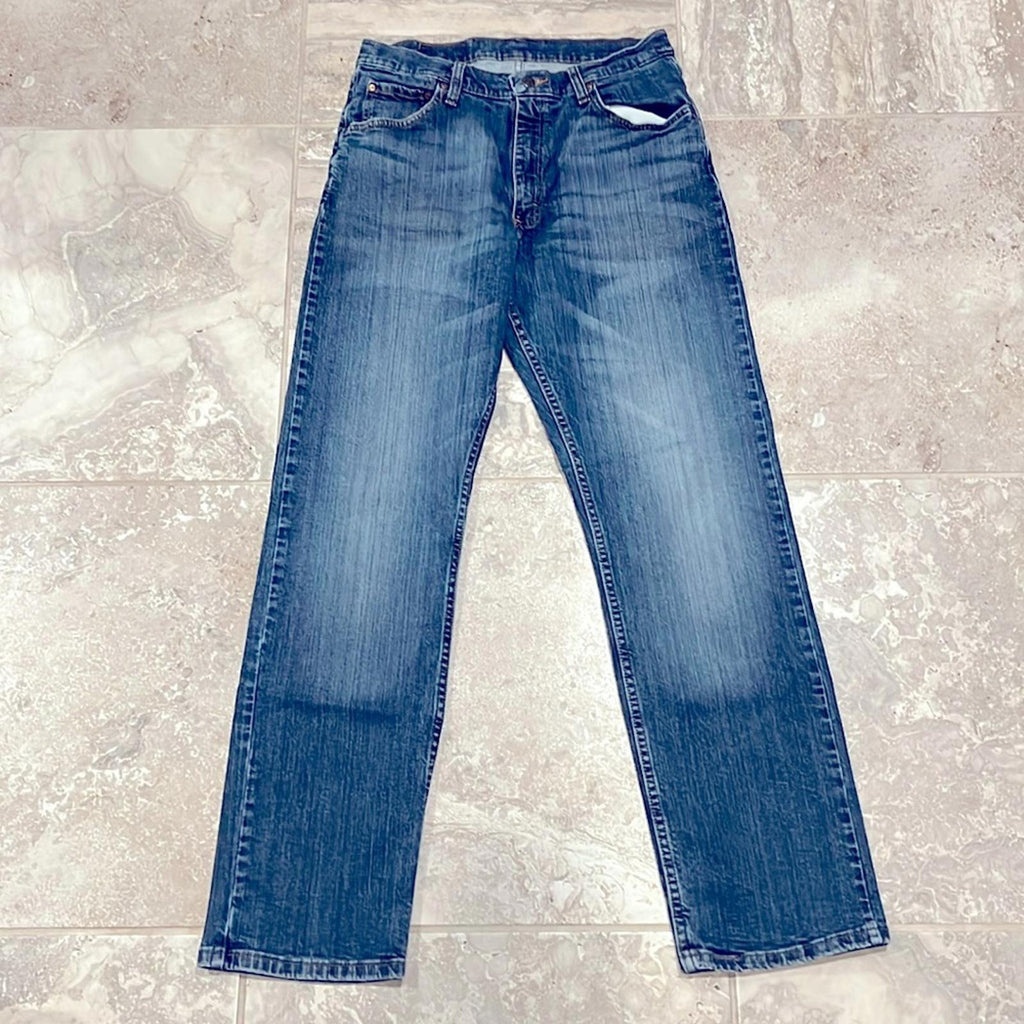 Wrangler Relaxed Fit Jeans in Blue, Size W32 X L32 EXCELLENT!