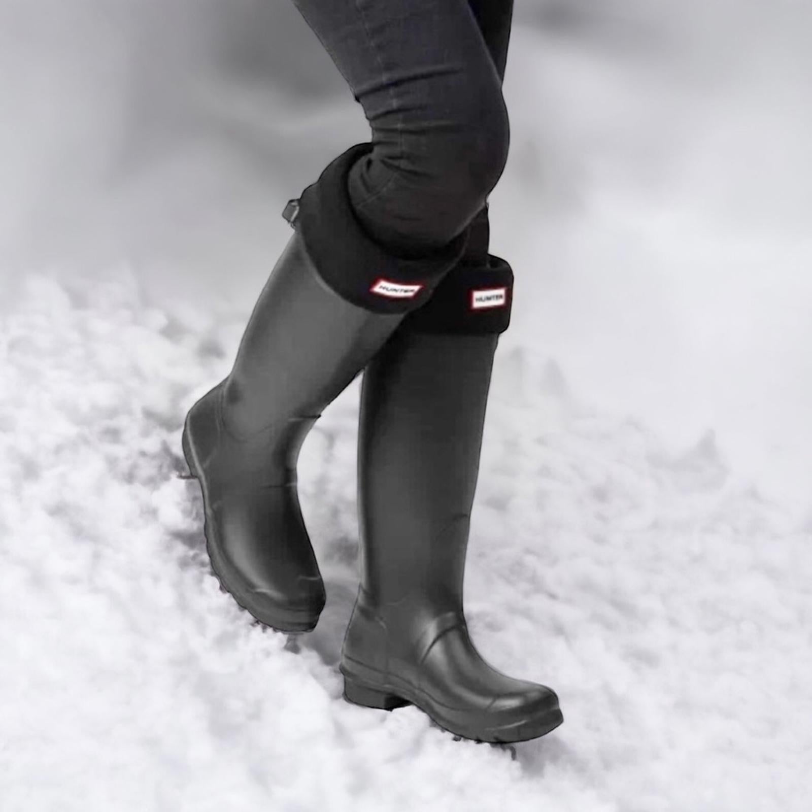 Hunter Tall Rain Boots in Black w/Grey Stripe, Size US7 EU38, New w/Tag