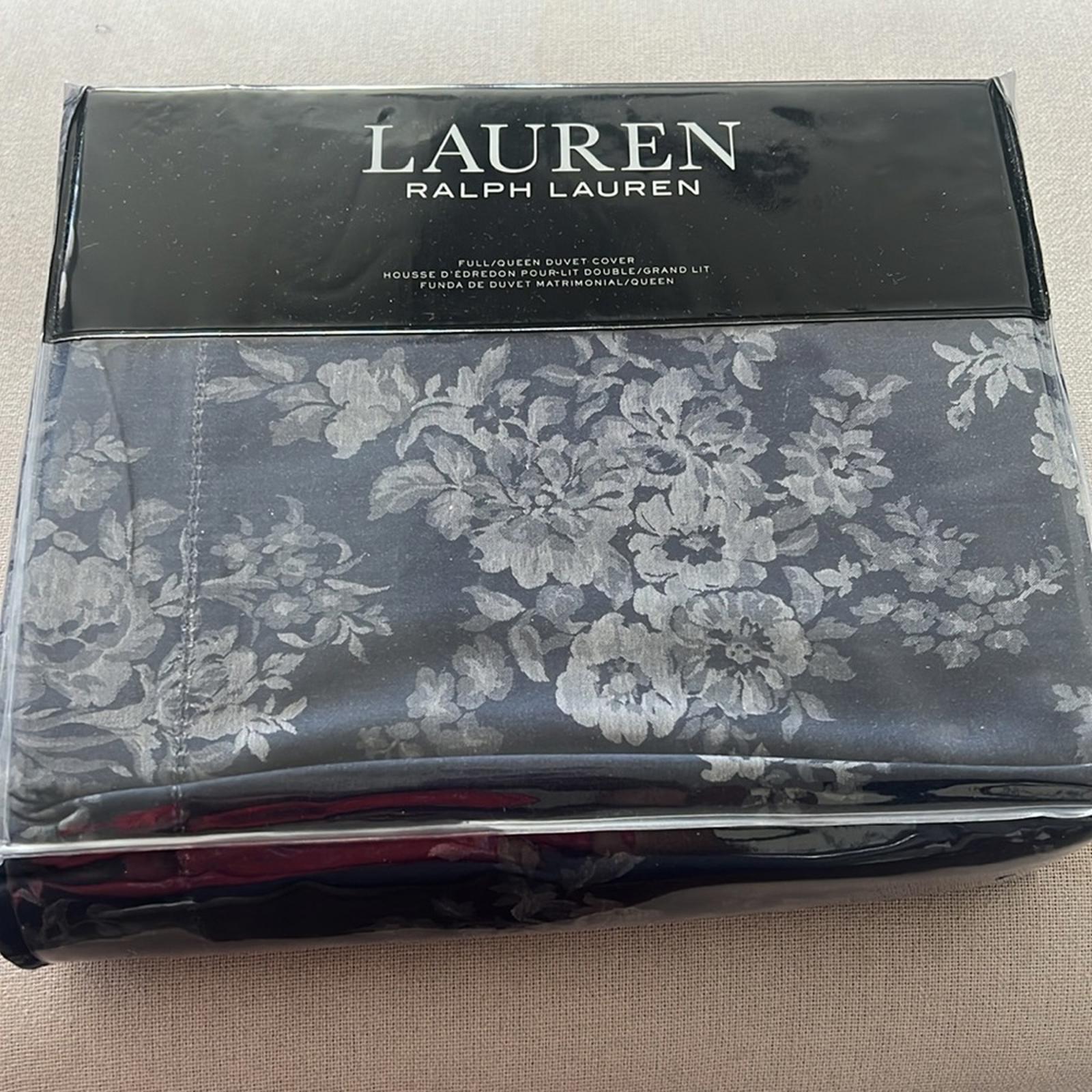 Lauren Ralph Lauren Mya Floral Duvet Cover in Navy, NEW, Size Queen $430