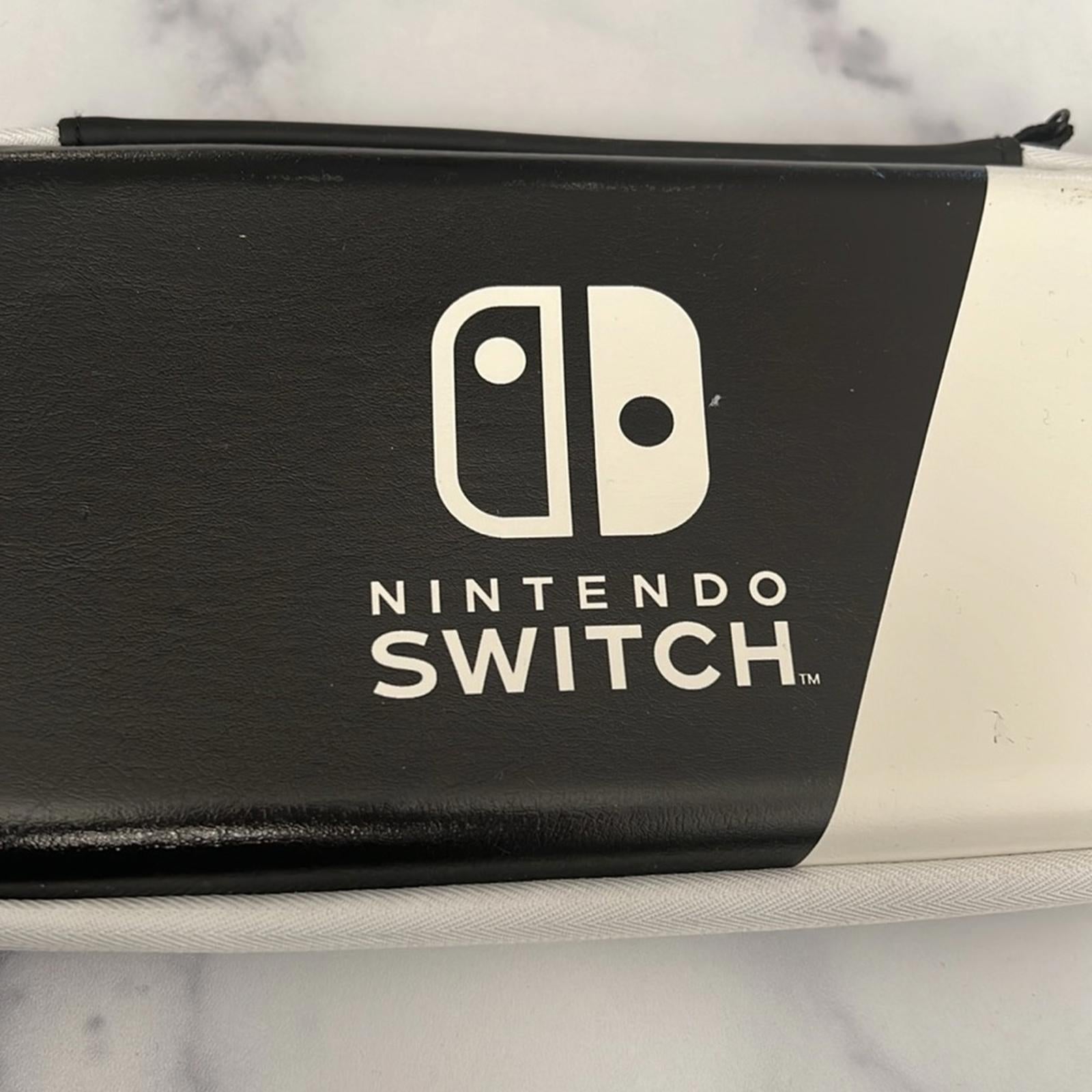 PDP Travel Case for Nintendo Switch in Black & White NEW
