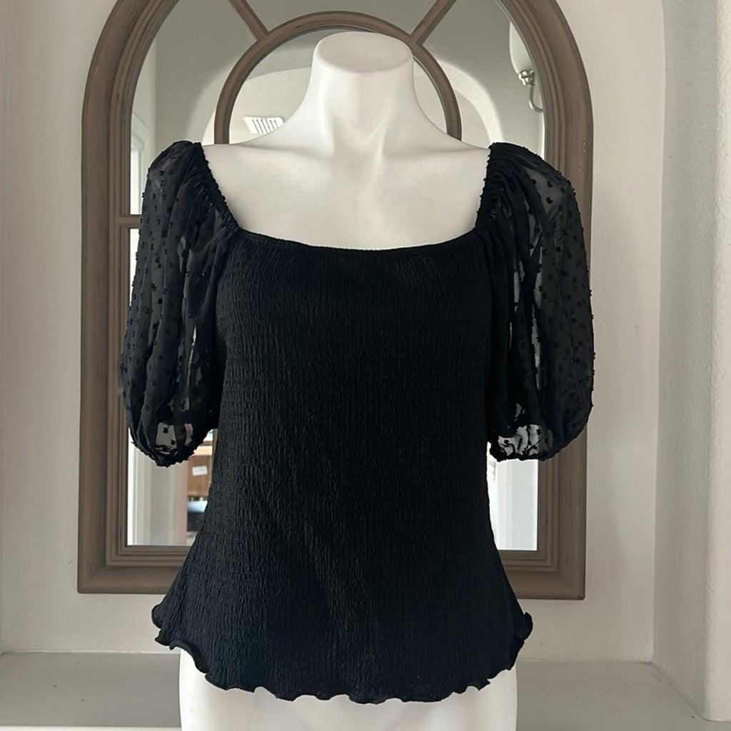 Status by Chenault Smocked Puff Sleeve Top in Black, Size L New w/Tag