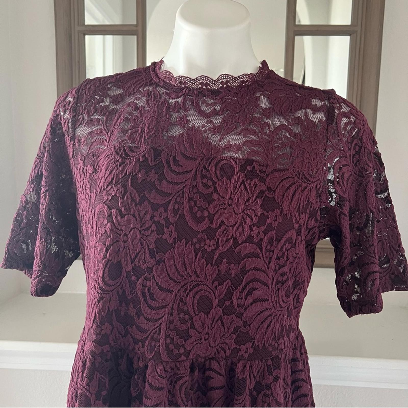 Torrid Babydoll Lace High Neck Short Sleeve Top in Wine Red, Size L New w/Tag