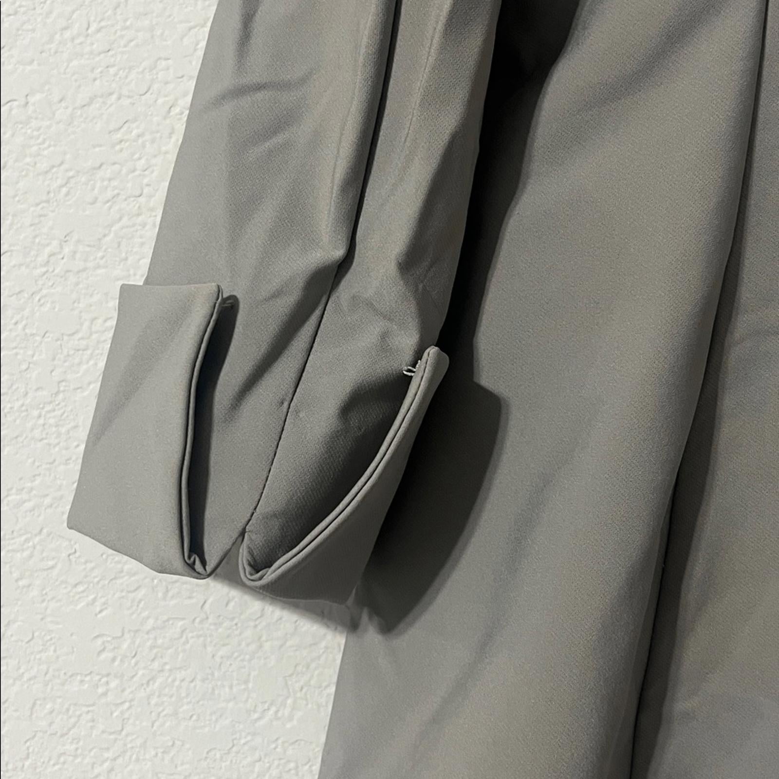 Calvin Klein Infinite Stretch Open-Front Blazer in Grey, Size 6, Retail $139