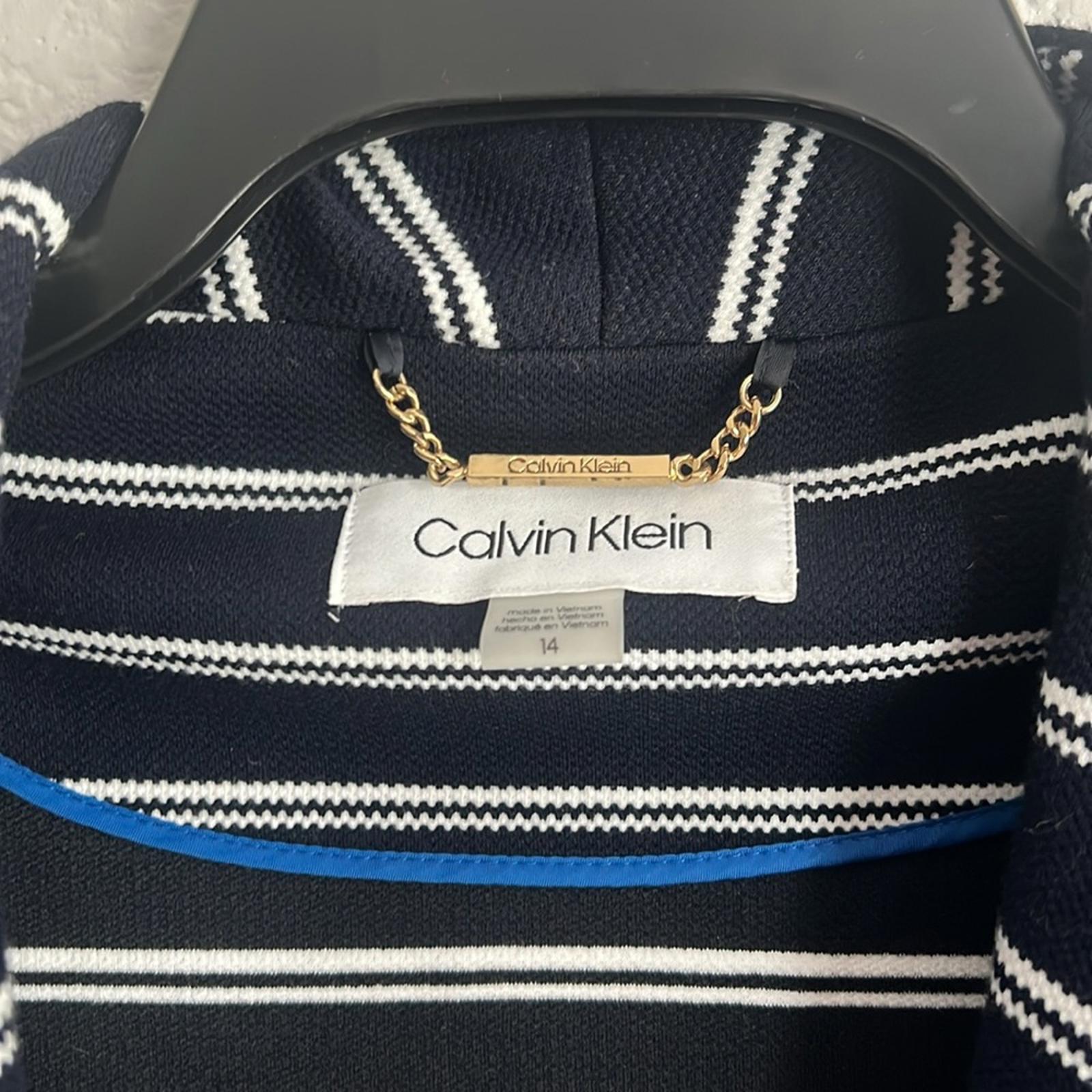 Calvin Klein Striped One-Button Blazer in Navy/White, Size 14 EXCELLENT!