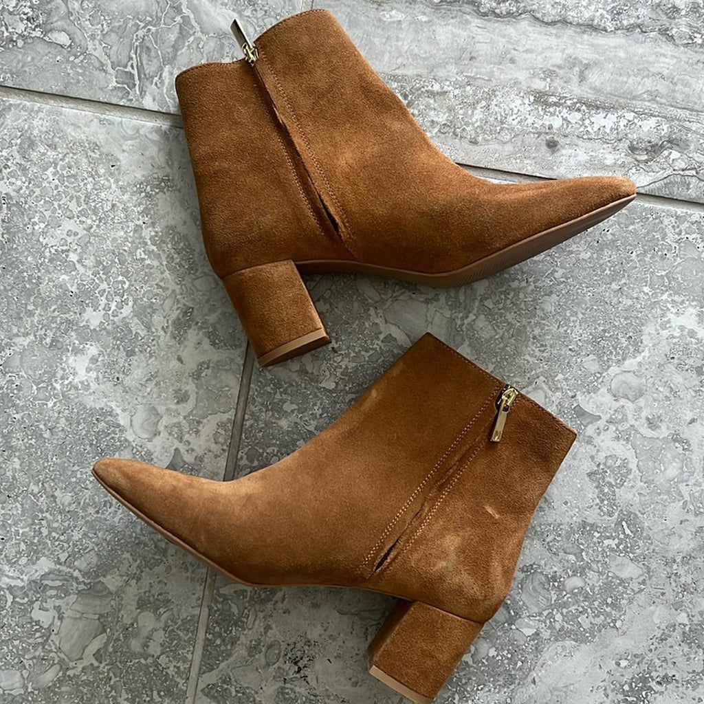 Bruno Magli Vinny Suede Ankle Boots Size 39 (Made in Italy) New w/o Box $495