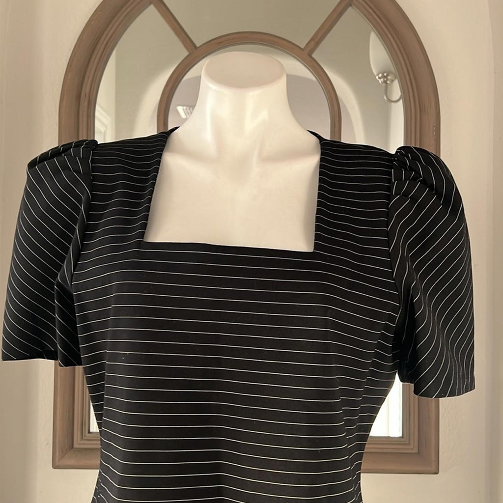 NEW Vince Camuto Square Neck Puffed Sleeve Top in Rich Black Size XL New w/o Tag