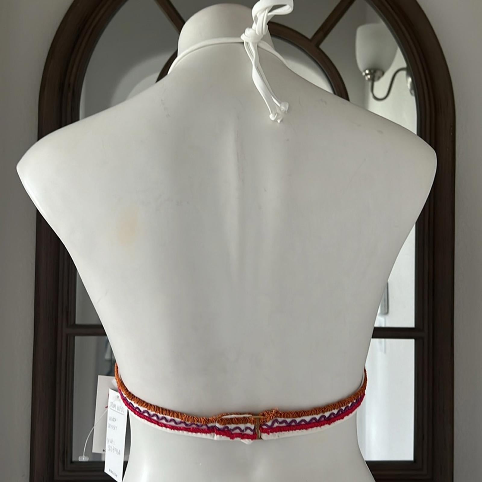 BCBGMaxaZria Swim Bikini Top, White w/Crochet Detailing Size XS New w/Tag