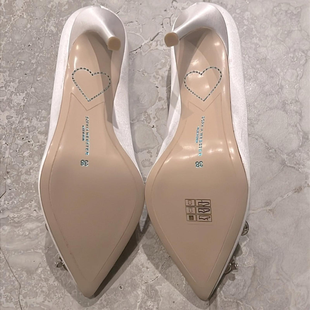 Sophia Webster Margaux Embellished Pointed Toe Pumps in Ivory Satin, Size 38 NEW