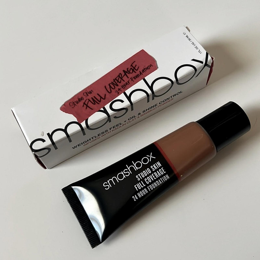 Smashbox Studio  (4.2 Dark Neutral) Skin Full Coverage 24Hr Foundation NEW