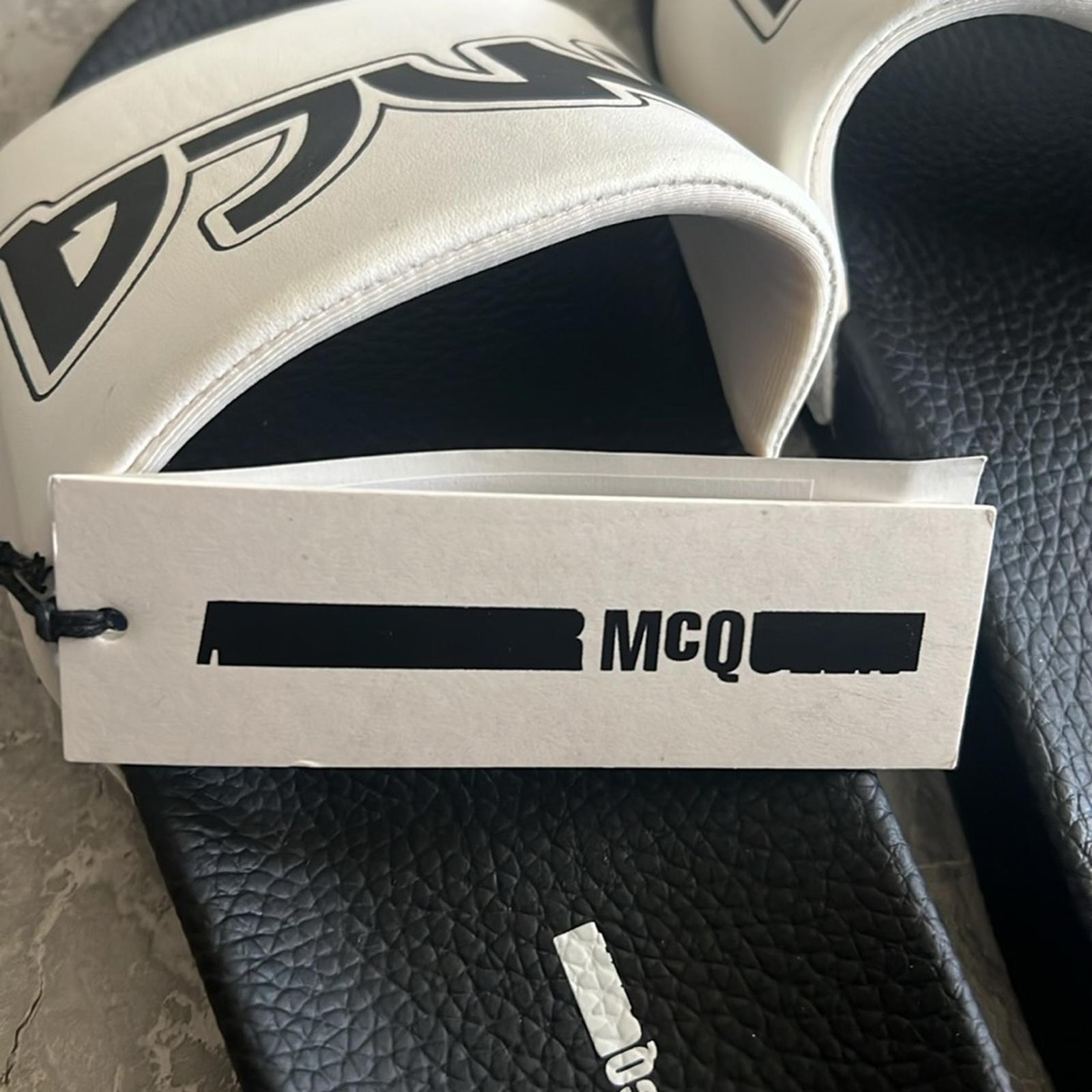 MCQ Alexander McQueen Logo Pool Slide Sandals in White, NWT, EU Size 45